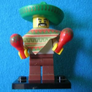 Lego mexikói zenész minifigura